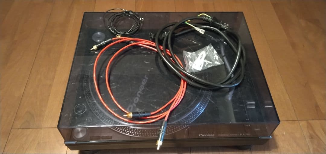 Pioneer PLX-1000 ターンテーブル