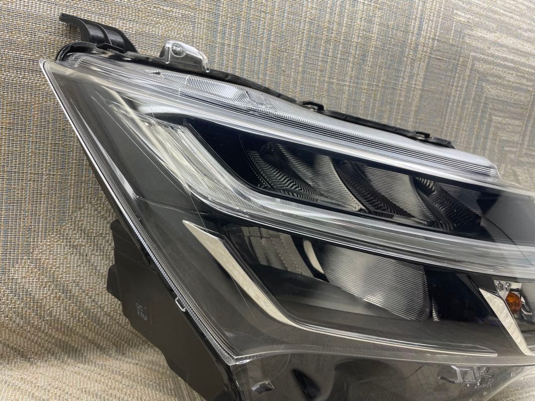 タンク M900A M910A 純正 右側 ライト STANLEY W3917