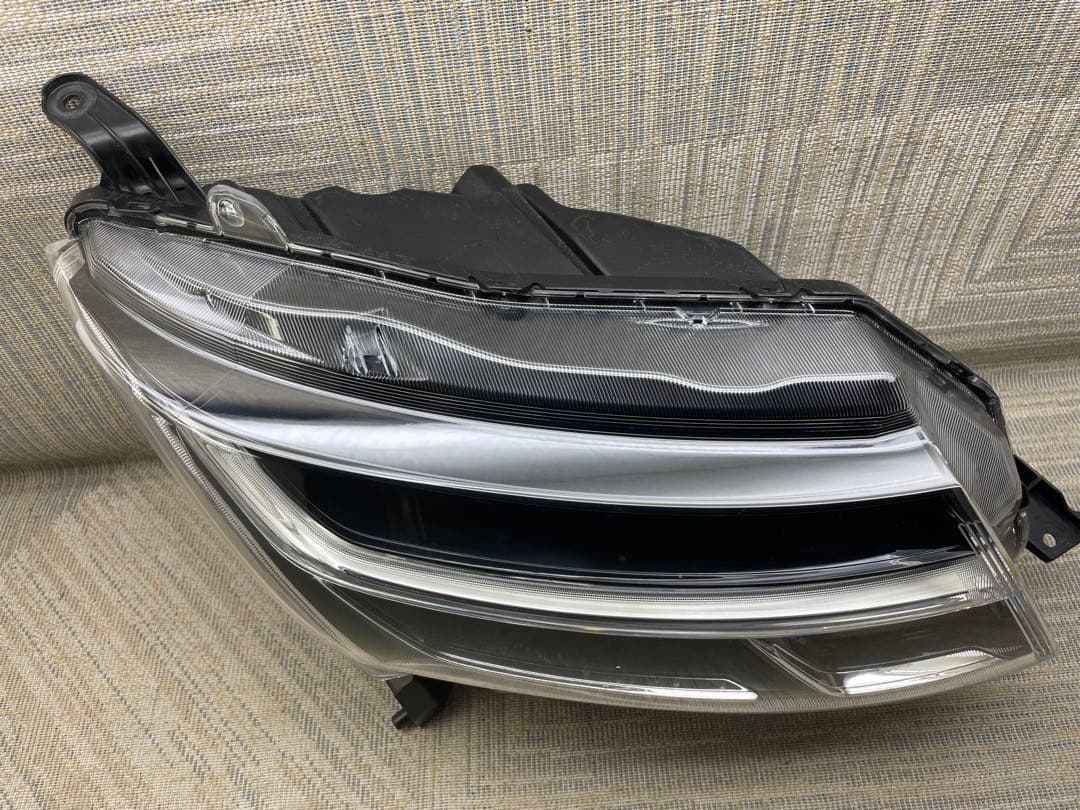 タンク M900A M910A 純正 右側 ライト STANLEY W3917