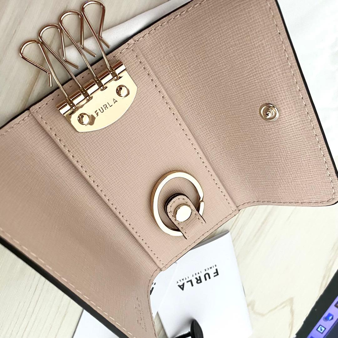 新品 FURLAキーケース グレー キーケース