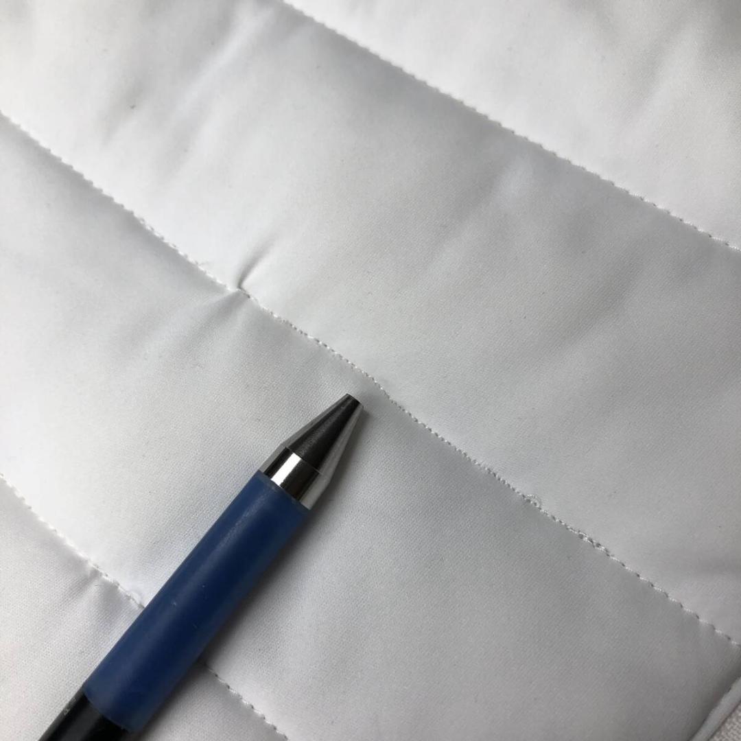 テーラーメイドゴルフ 中綿入り ゴルフベスト ホワイト Lサイズ メンズ