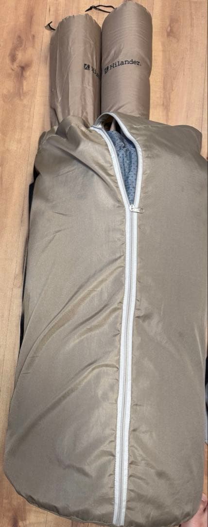 ハイランダー　8cm 枕付きインフレーターマットDX ベージュ ダブル　中古品