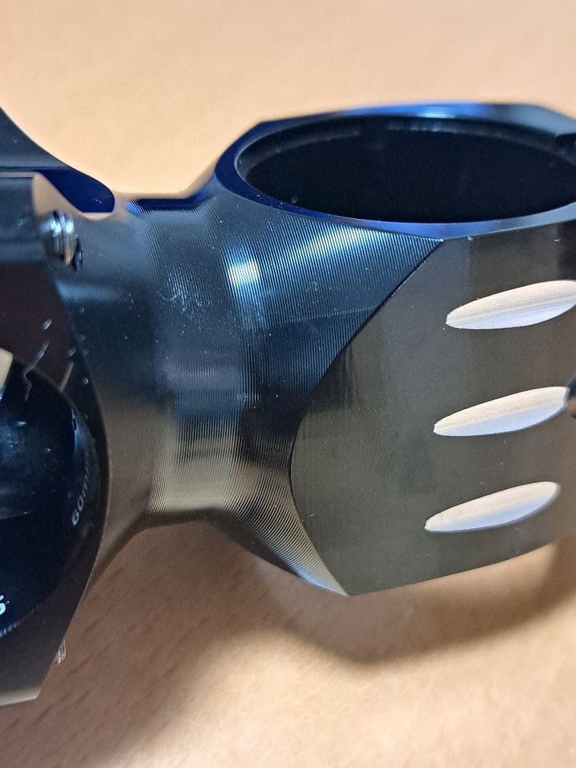 キャノンデール　ヘッドショック　レフティ用ステム　アルミ削り出し