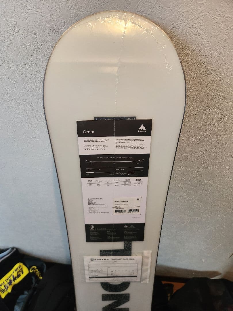 か*る様 BURTON GROM スノーボード 未使用