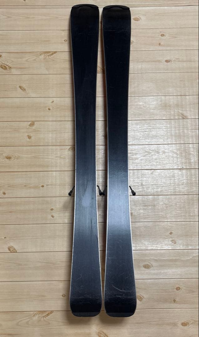 ROSSIGNOL HERO スキー　ストック付き