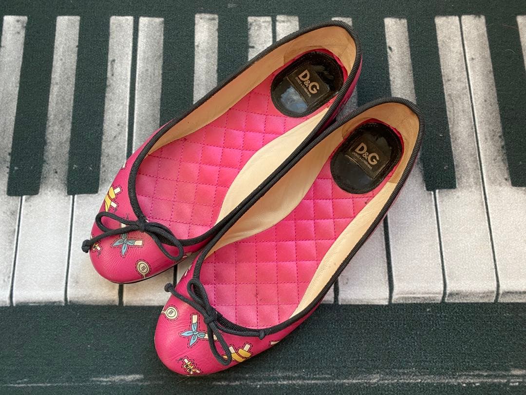 レア　ドルチェアンドガッバーナ　D&G バレエシューズ　フラットシューズ　ピンク