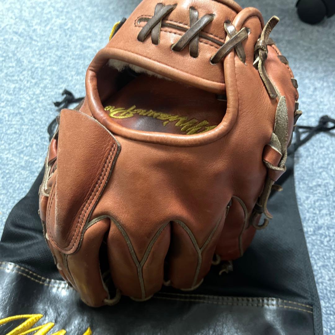 ミズノプロ　硬式グラブ　投手用