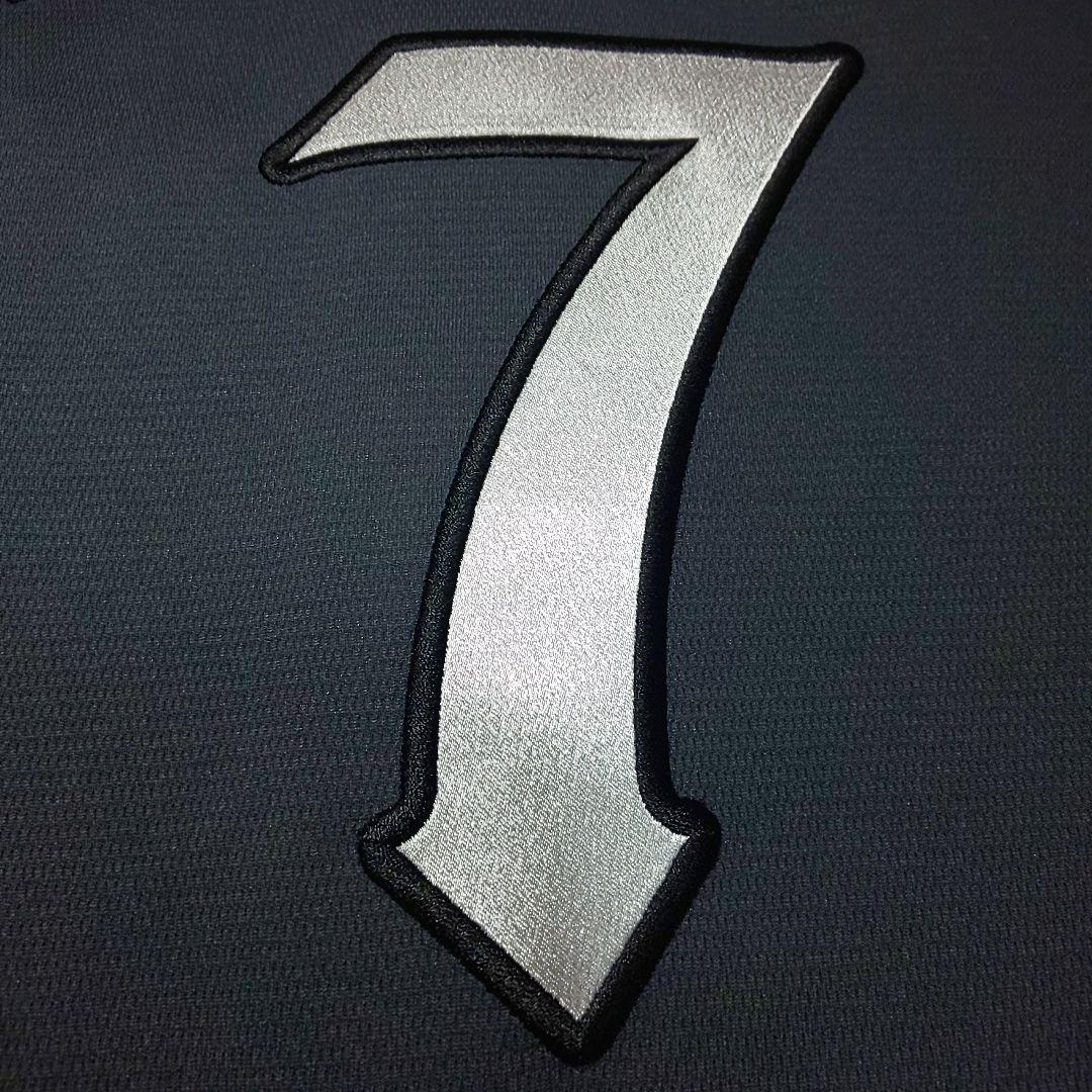 千葉ロッテマリーンズ NEO CLASSIC EDITION ユニフォーム