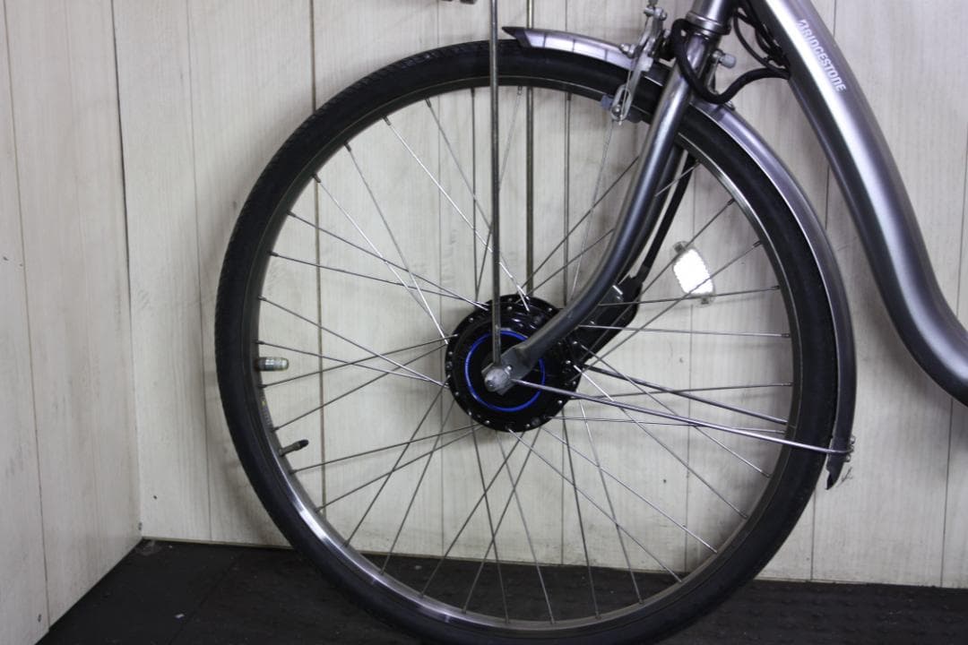 ブリヂストン フロンティアロング F6R36 6AH 26型3段 LED 銀色