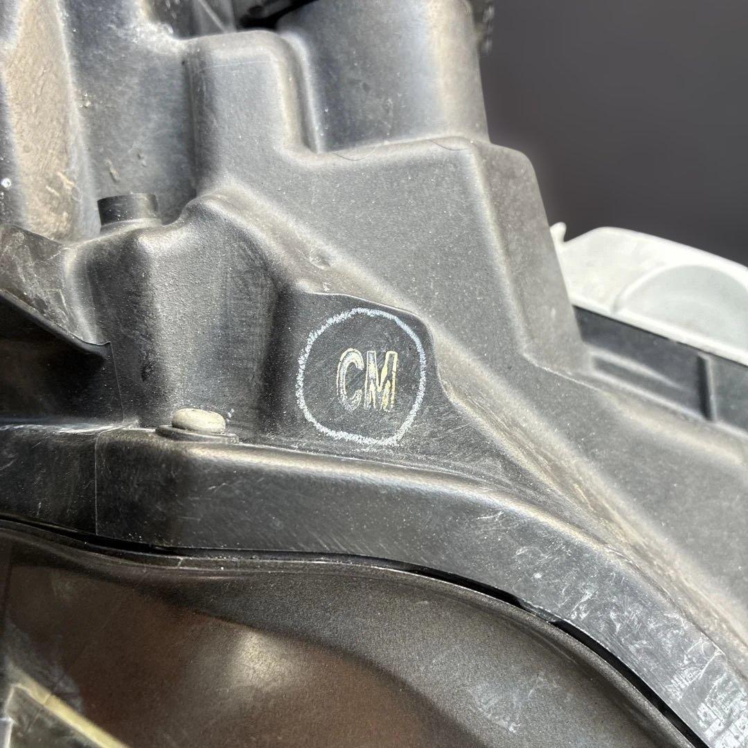 #2085 LEXUS CT ヘッドライト