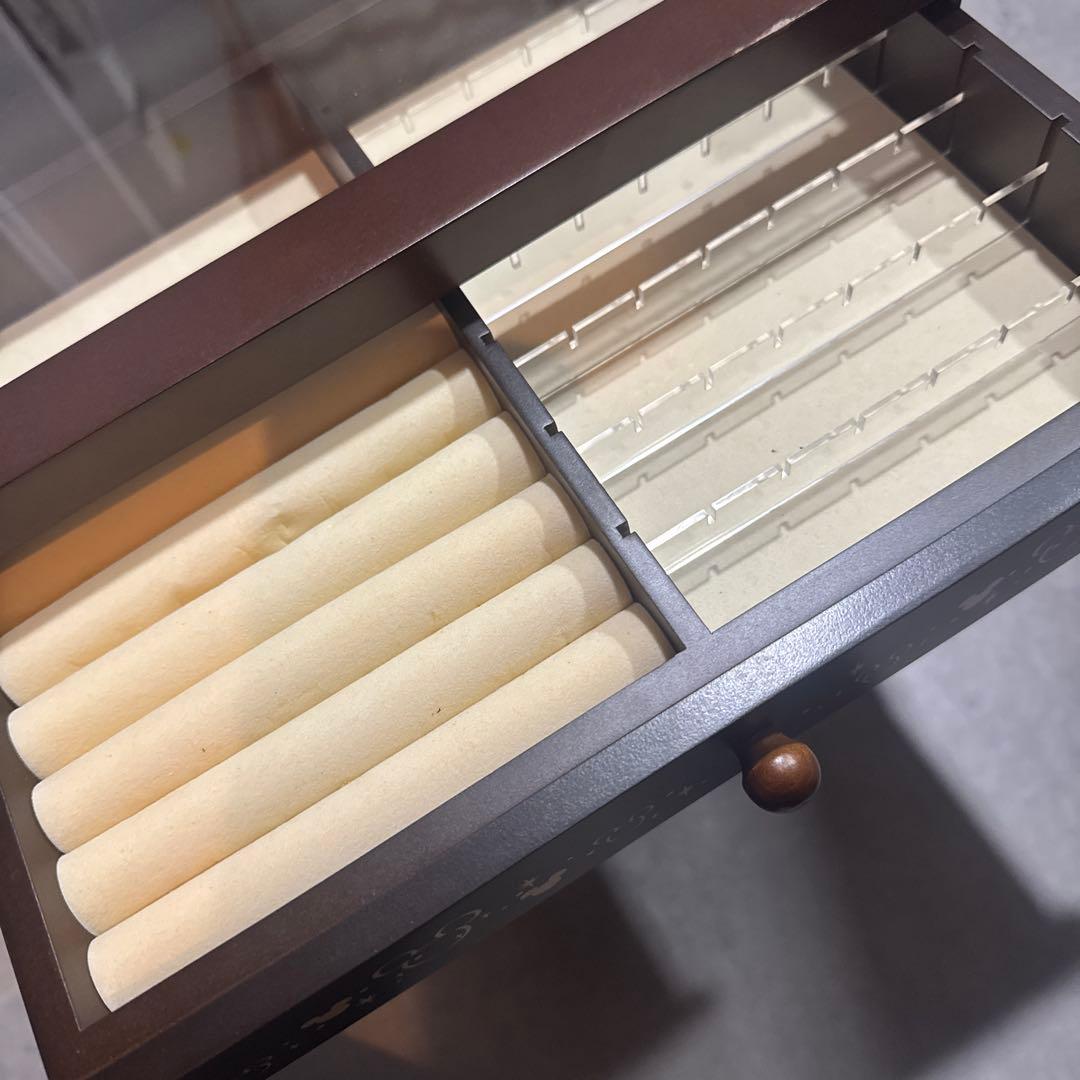 ベルメゾン　ディズニーアクセサリーケース　6段　ブラウン