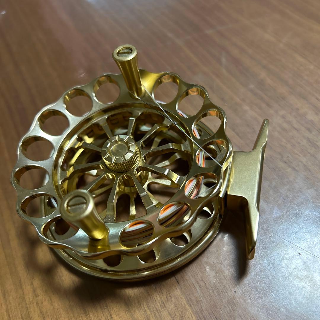 ダイワ　太鼓リール　チヌマスター90