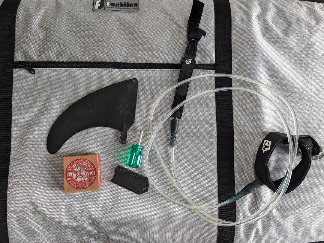 49ℓ スリーウェザー 6’6 ハッピーターン vertical ファンボード