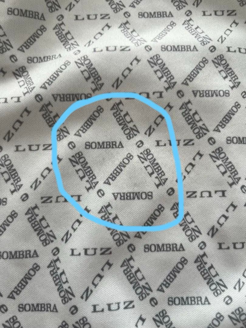 ルースイソンブラ　M 黒　ジャージ　コート