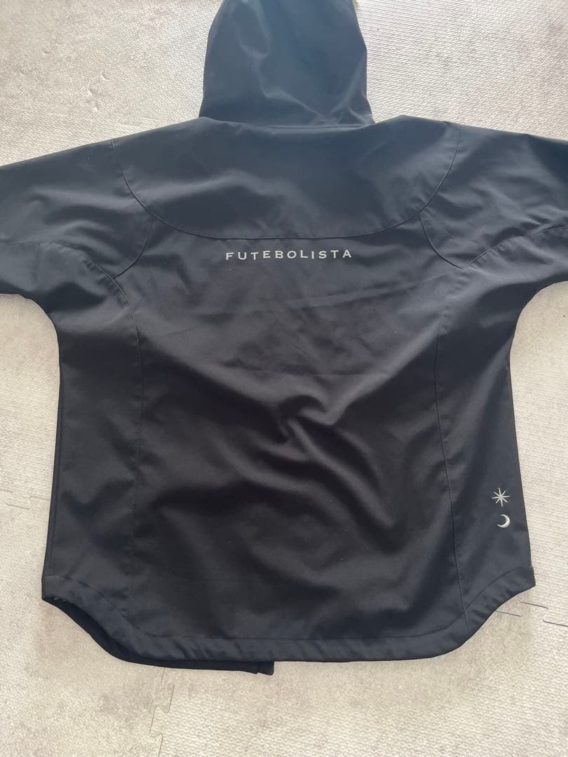 ルースイソンブラ　M 黒　ジャージ　コート