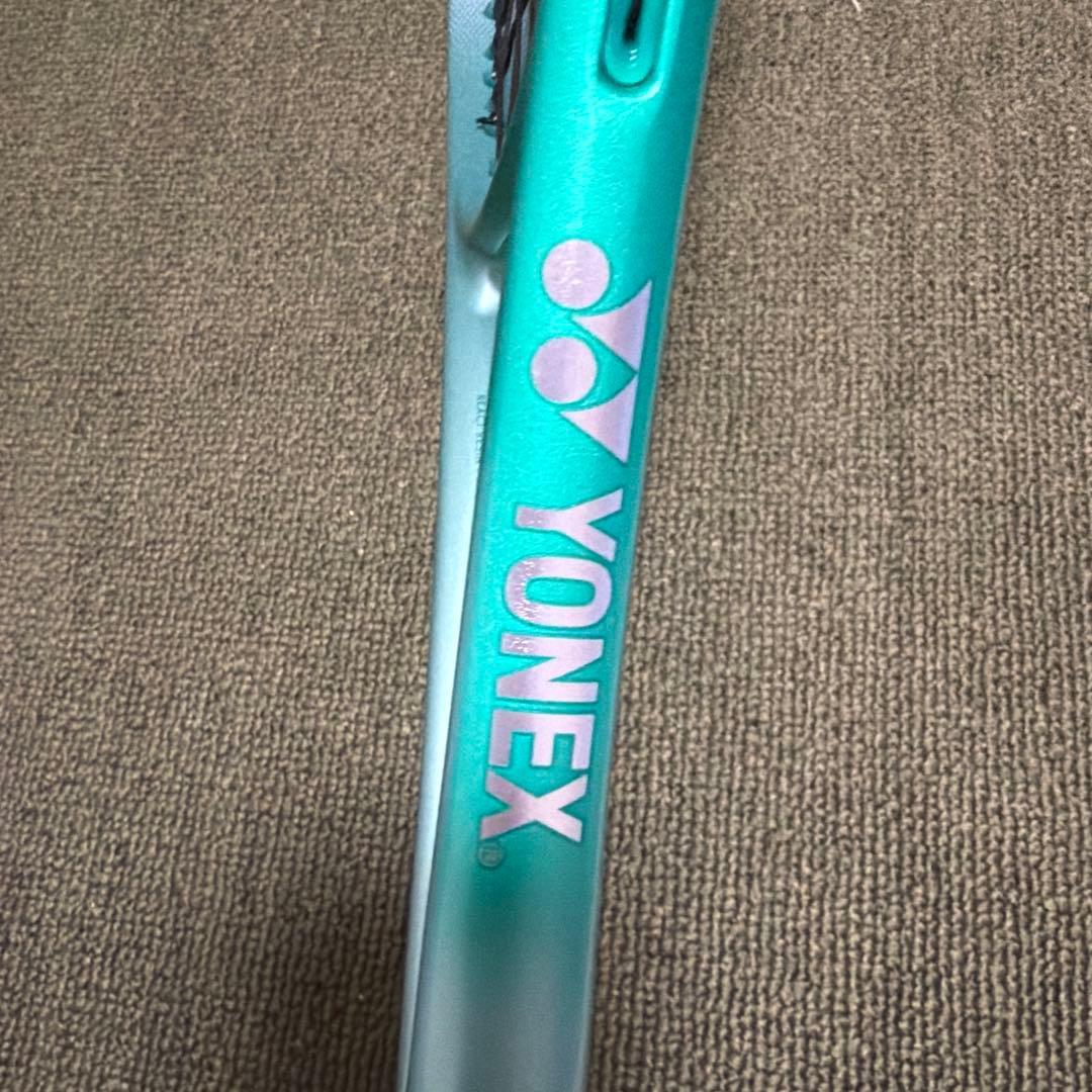 9番YONEX UL-0 軟式テニスラケット