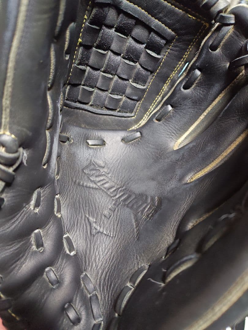 MIZUNO　ミズノ WILLDRIVE RED 投手向け サイズ11　硬式仕様