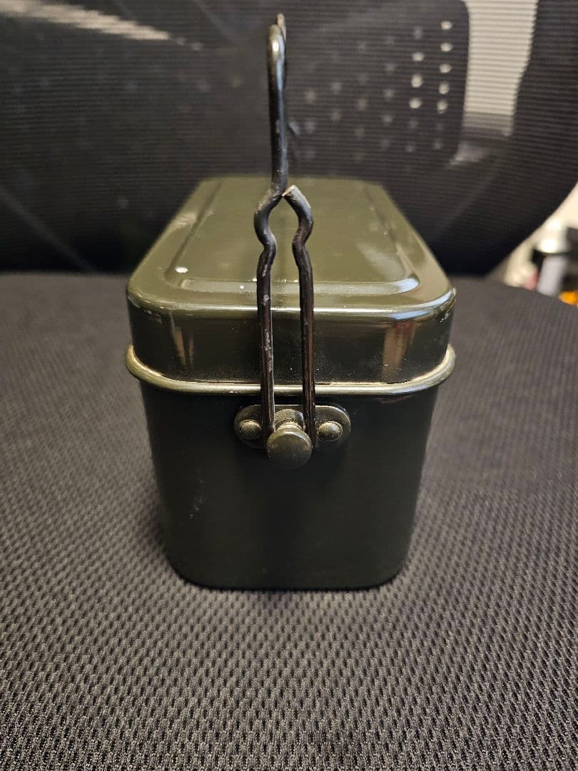 角型　将校飯盒