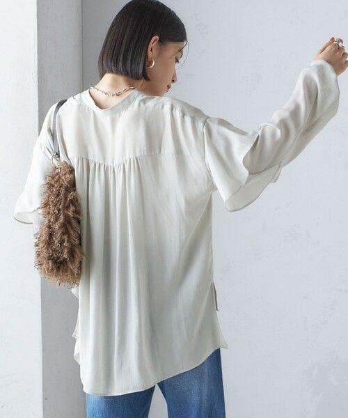 SHIPS 〈手洗い可能〉ドライ ツイスト袖ラッフル ロング スリーブ ブラウス