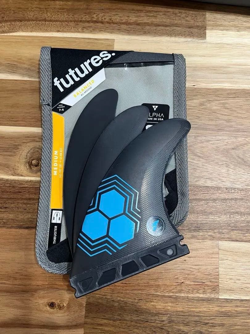futures フューチャー ALPHA AM1 CARBON フィン