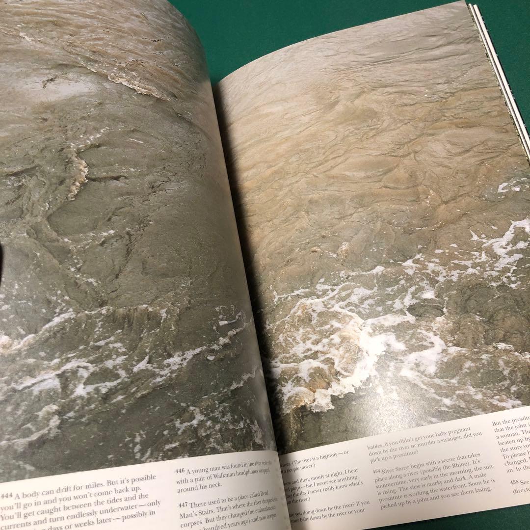 アート・デザイン・音楽 ANOTHER WATER by Roni Horn