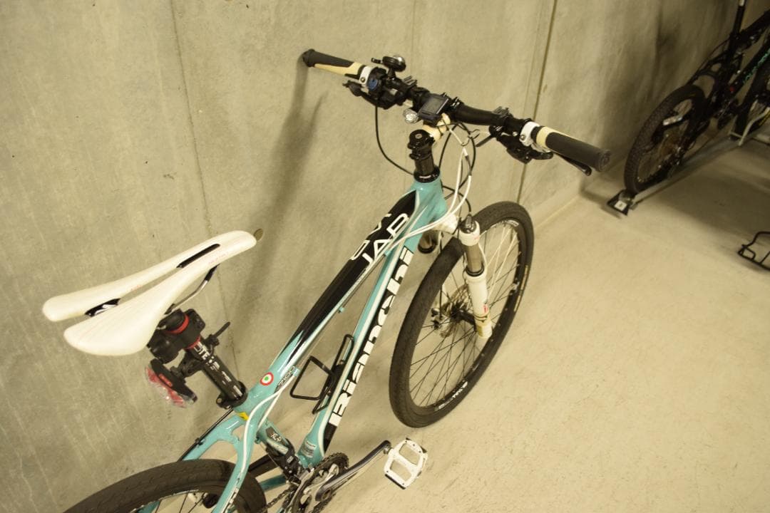 Bianchi ビアンキJAB7100 チェレステカラー