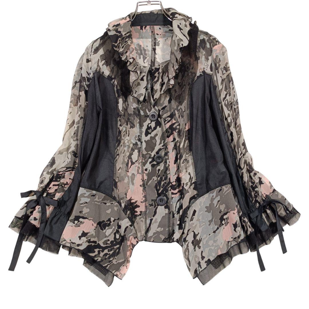E-clat エイココンドウ シアーフリルジャケット カモフラージュ柄