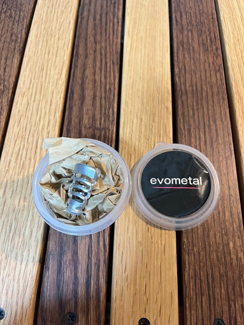 エヴォメタル EVOL メタルノブボーン　I型シェイプ　シルバー