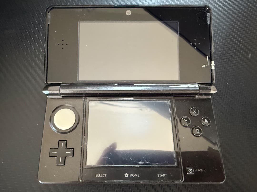 3DS メタルギアソリッド スネークイーター 3D プレミアムパッケージ