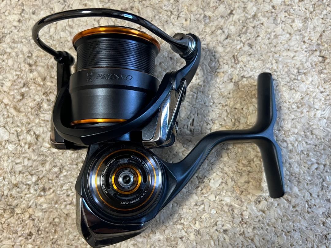 ダイワ DAIWA スピニングリール 21 プレッソ LT2000SS-P ②