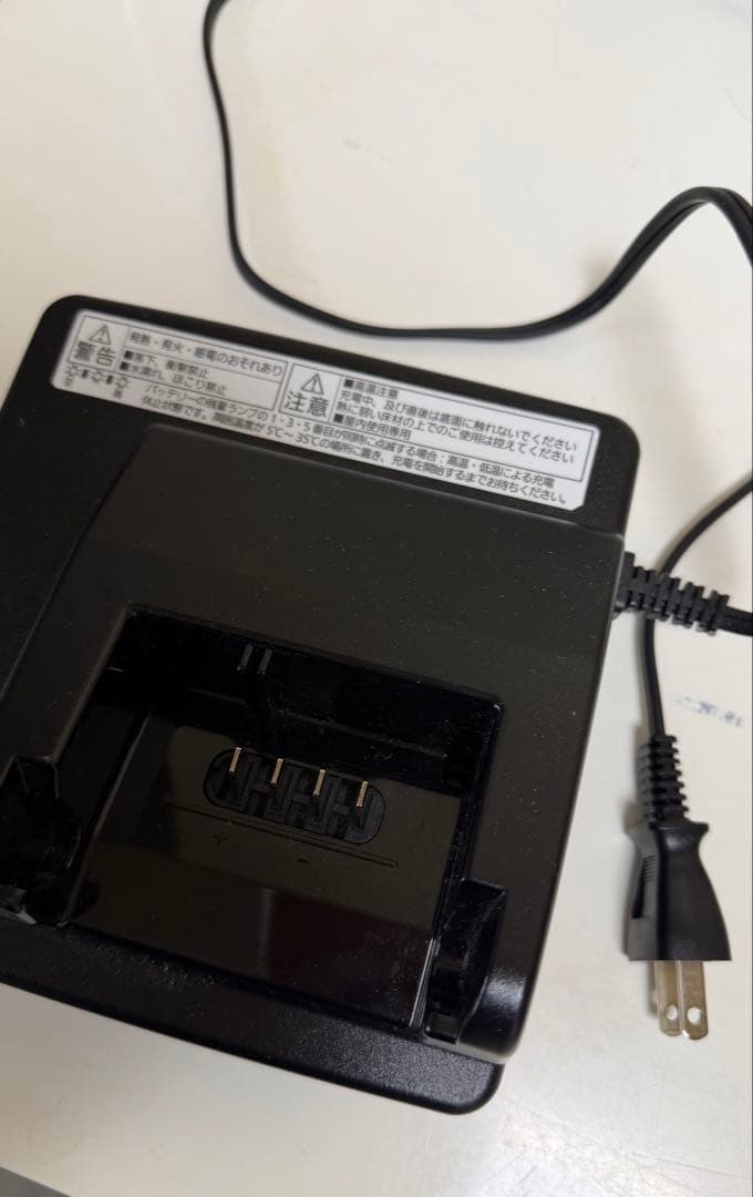 引き取り限定2025 Panasonic glitter オリーブ　新古品　激安