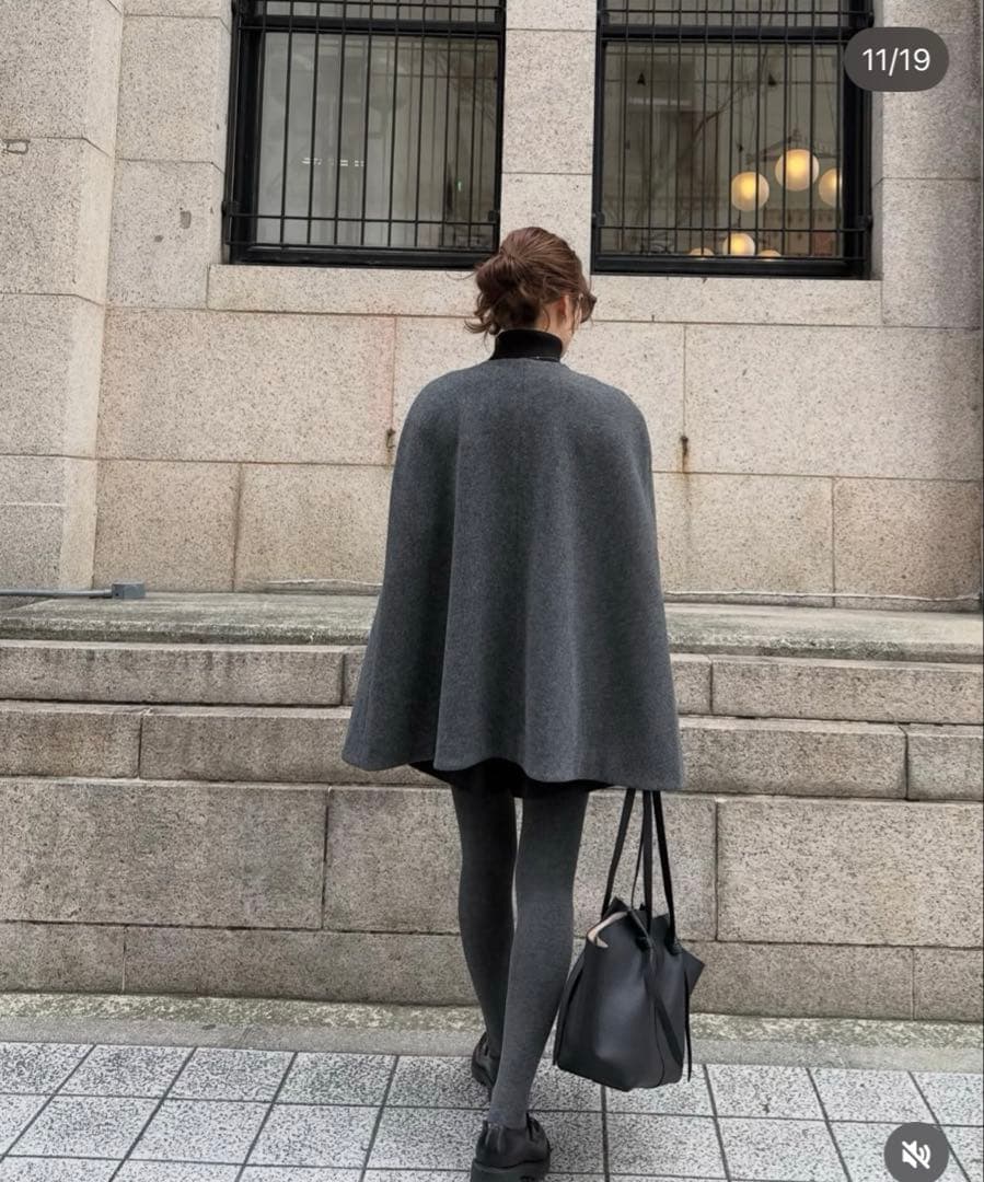 新品【インターファクトリー】ノーカラーケープコート グレー ポンチョ