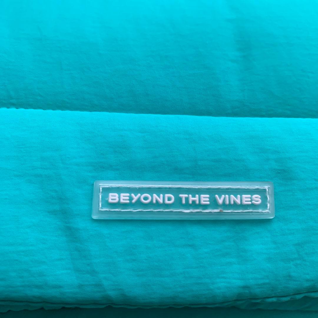 BEYOND THE VINES ミニショルダーバック ターコイズ　収納袋2点