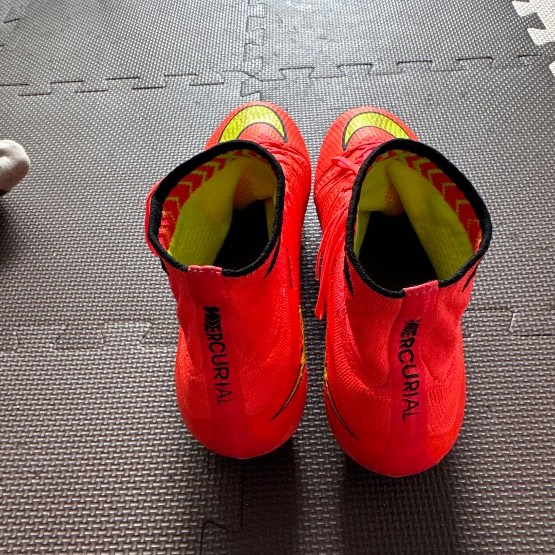 マーキュリアル　スーパーフライ　4 FG 2014W杯限定モデル