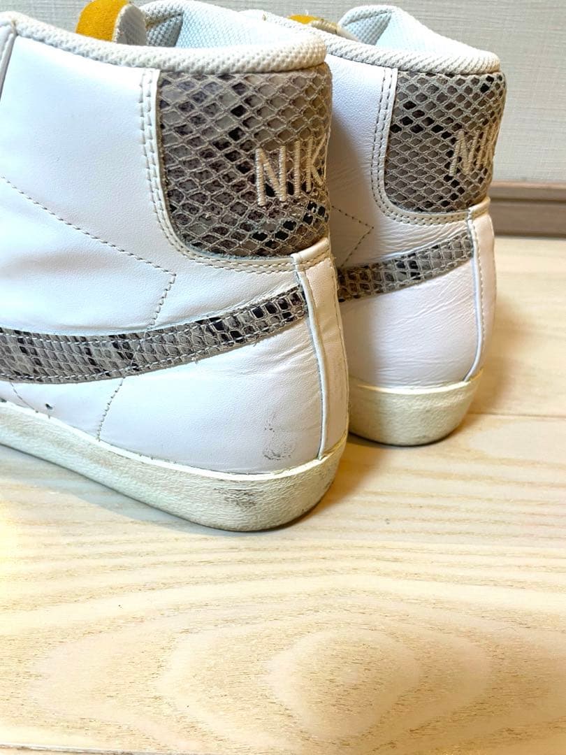 NIKE NIKE ハイカット　スニーカー