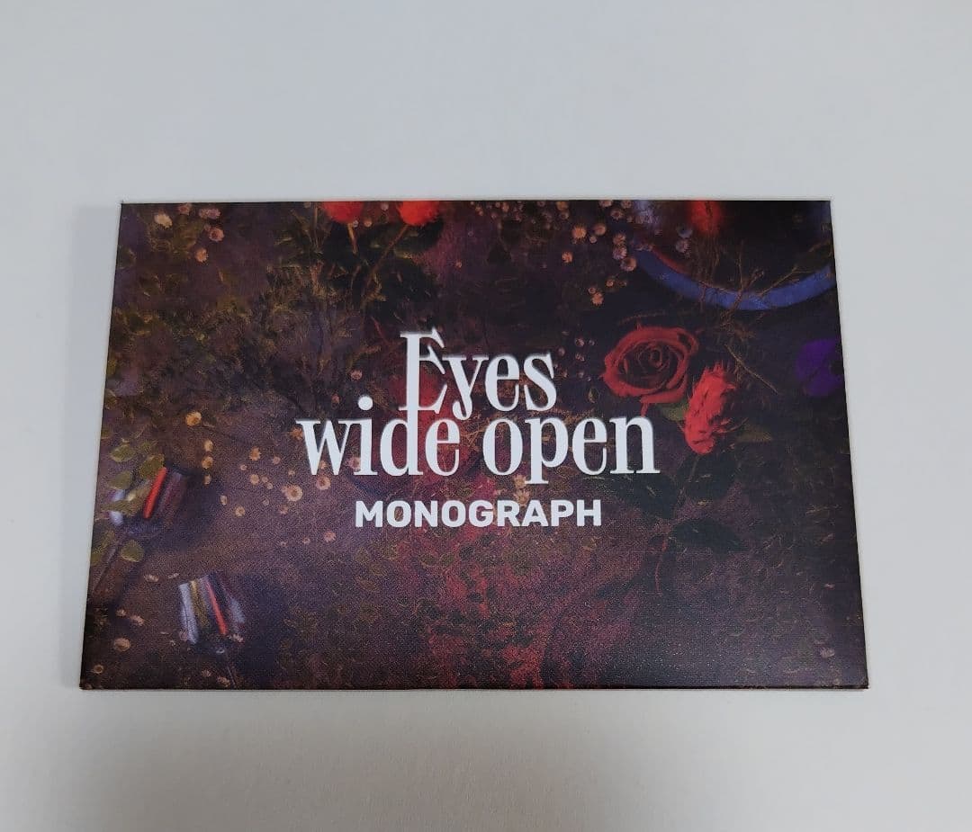 twice Eyes wide open モノグラフ