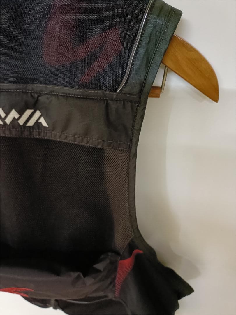 ダイワ スペシャル　バリアテック　ショートメッシュ　鮎ベスト