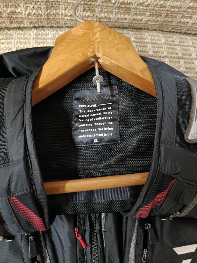 ダイワ スペシャル　バリアテック　ショートメッシュ　鮎ベスト