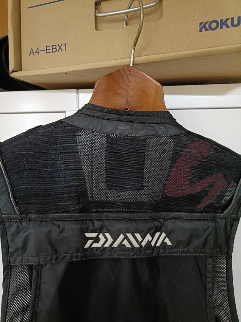 ダイワ スペシャル　バリアテック　ショートメッシュ　鮎ベスト
