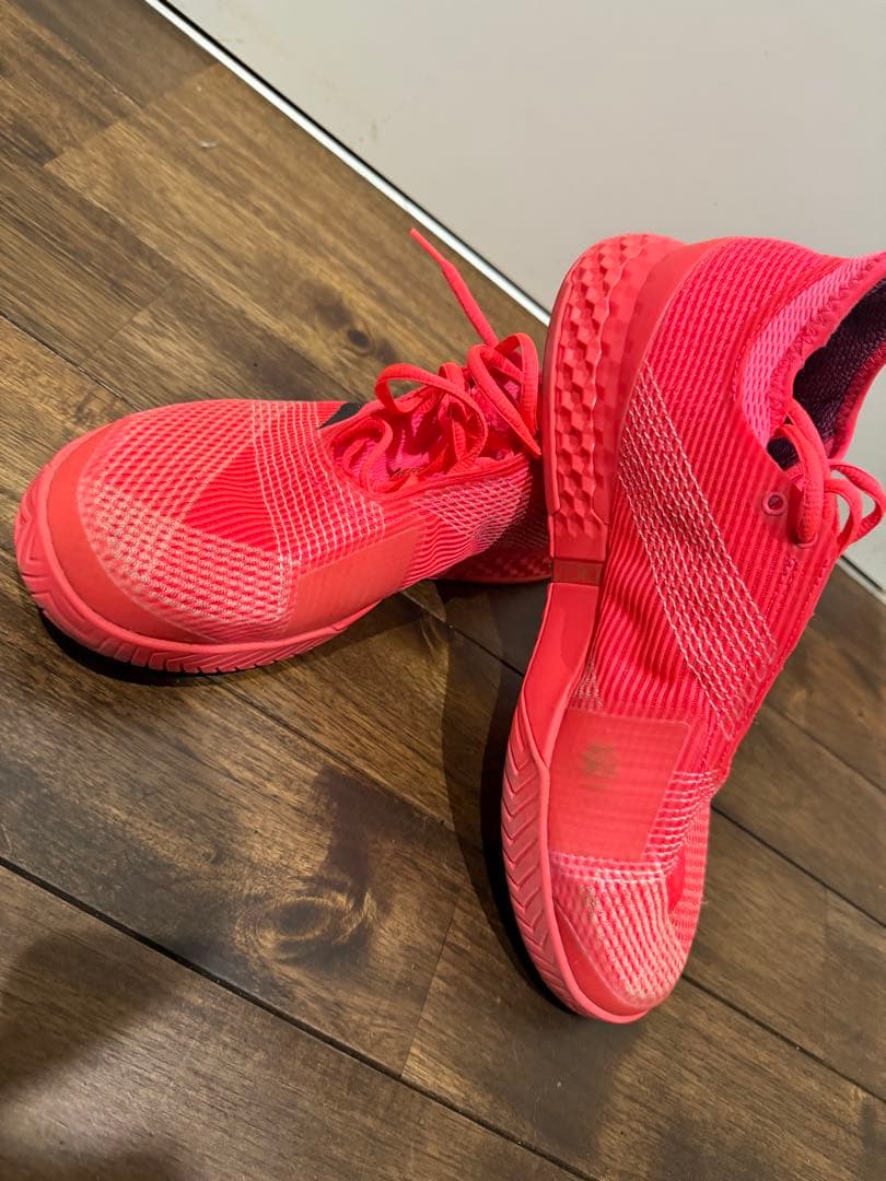 adidas マルチコートモデル