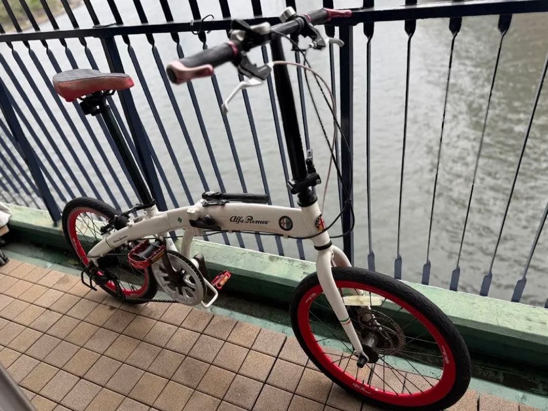 希少 アルファロメオ 20インチ 折り畳み自転車 ミニベロ 発送は要応談