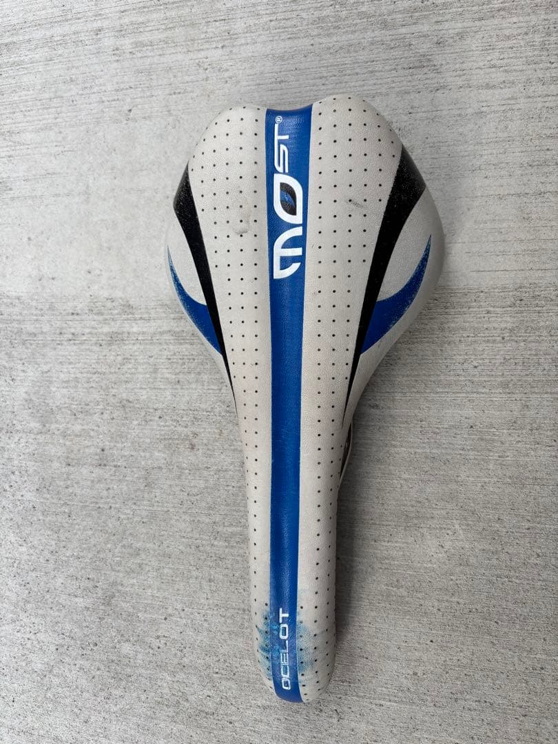 PINARELLO FP QUATTROフルカーボン2013手渡し希望