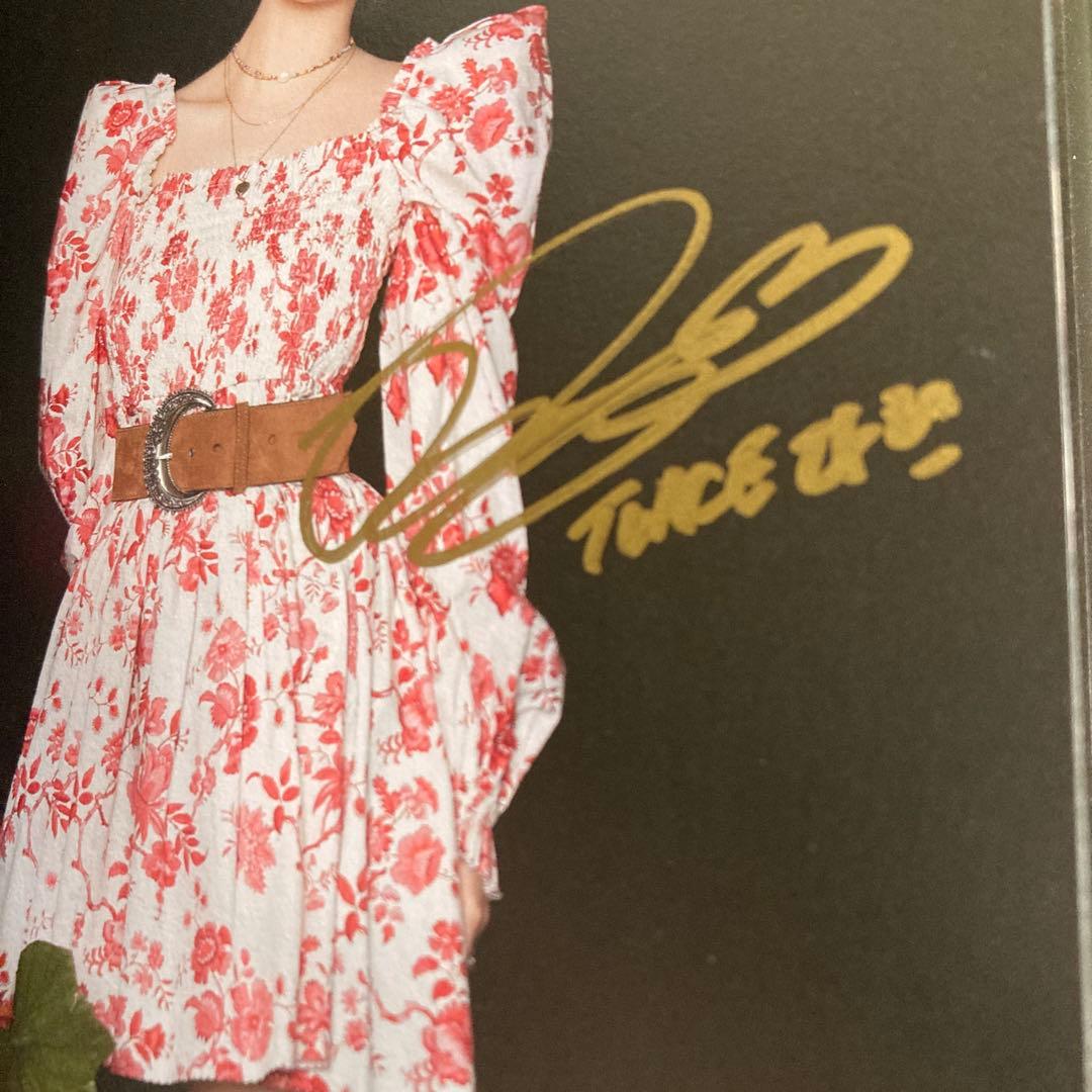 TWICE 直筆サイン入りミニアルバム