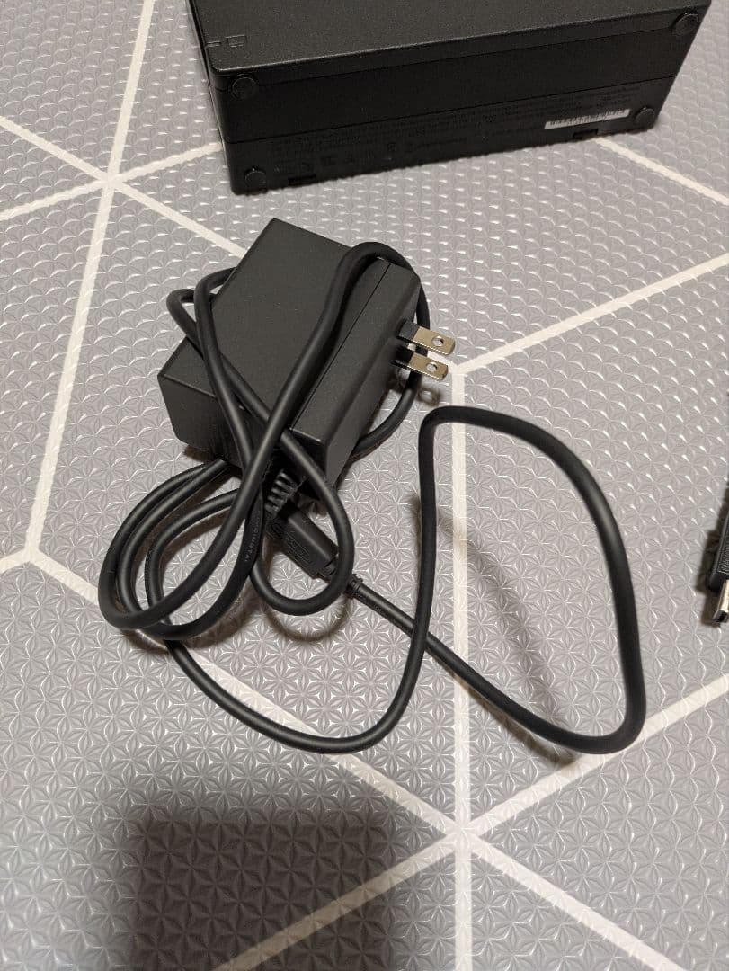 Nintendo Switch 本体 グレー 　2022年購入　ケース付き