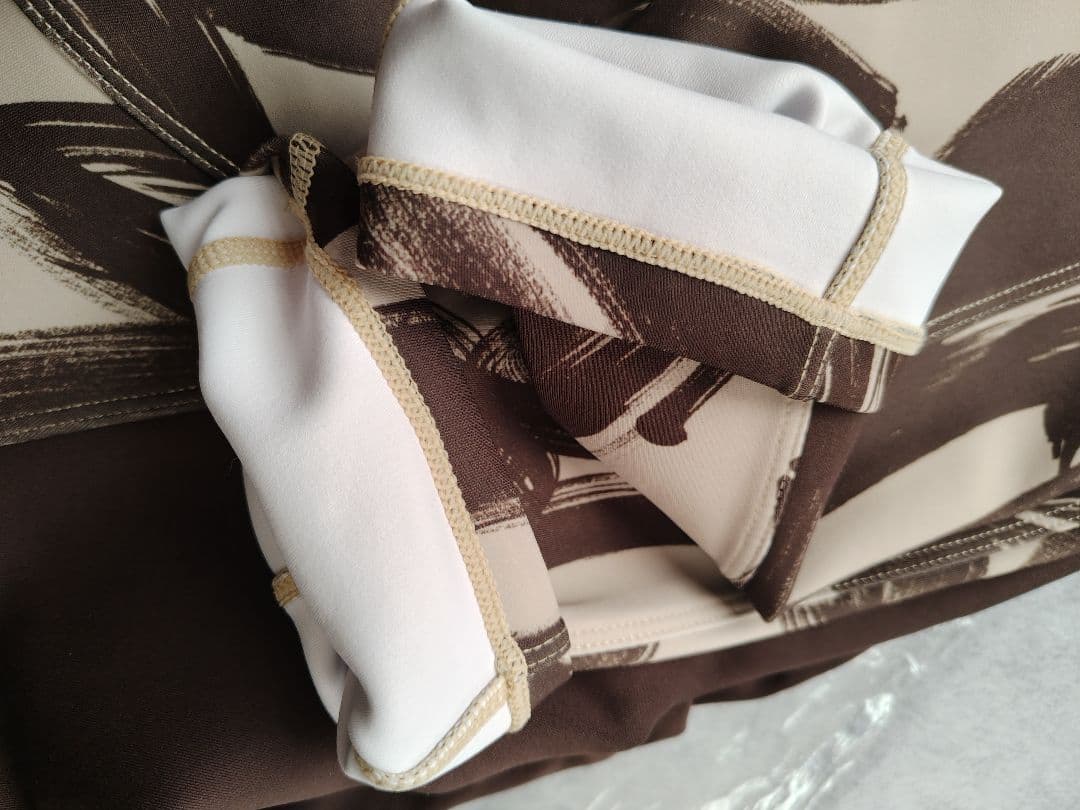 SUKALA WEB限定 ハートプリントサイドギャザーレギンスベージュゴールド