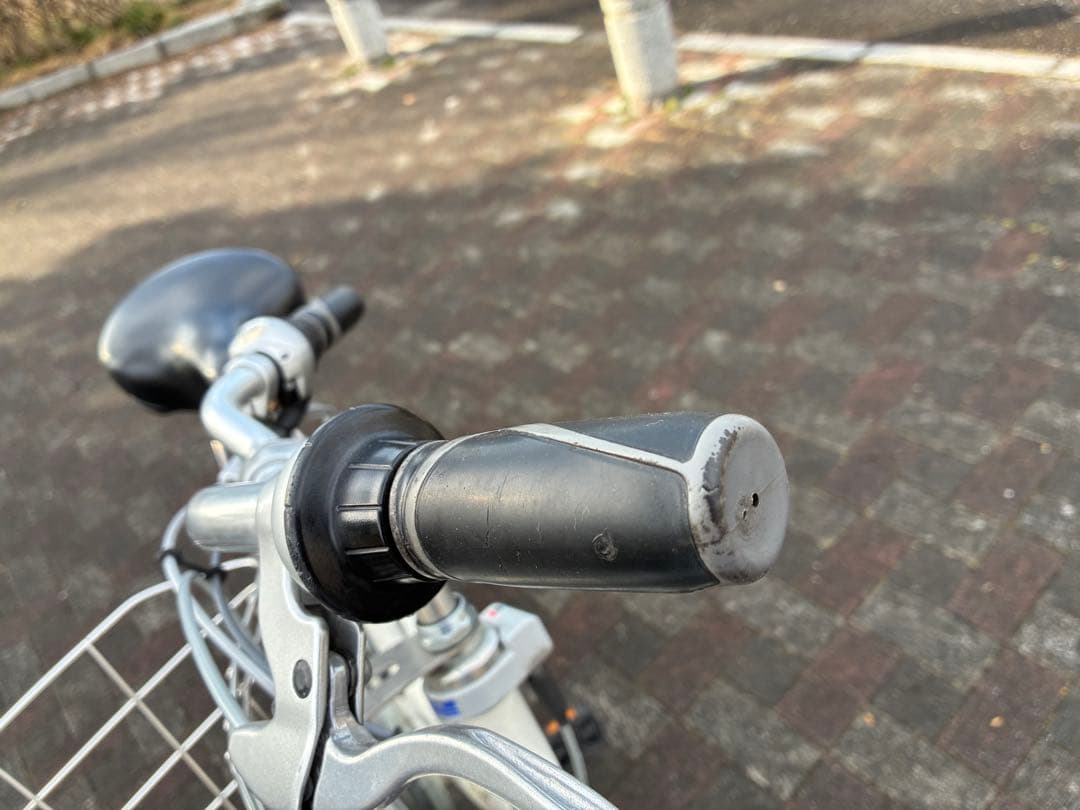 今月末まで。アルベルトロイヤル 27インチ、静岡県引取り希望