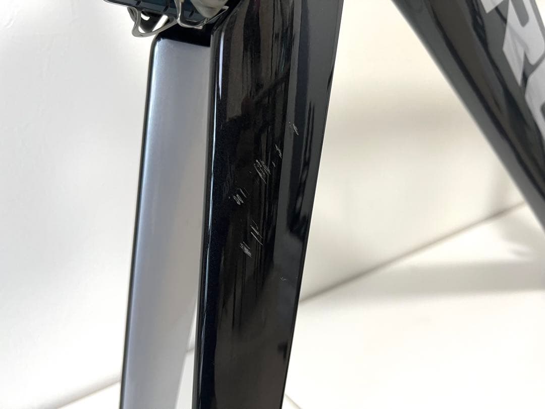 TREK Madone SL6 フレームセット（三連休限定値下げ！）
