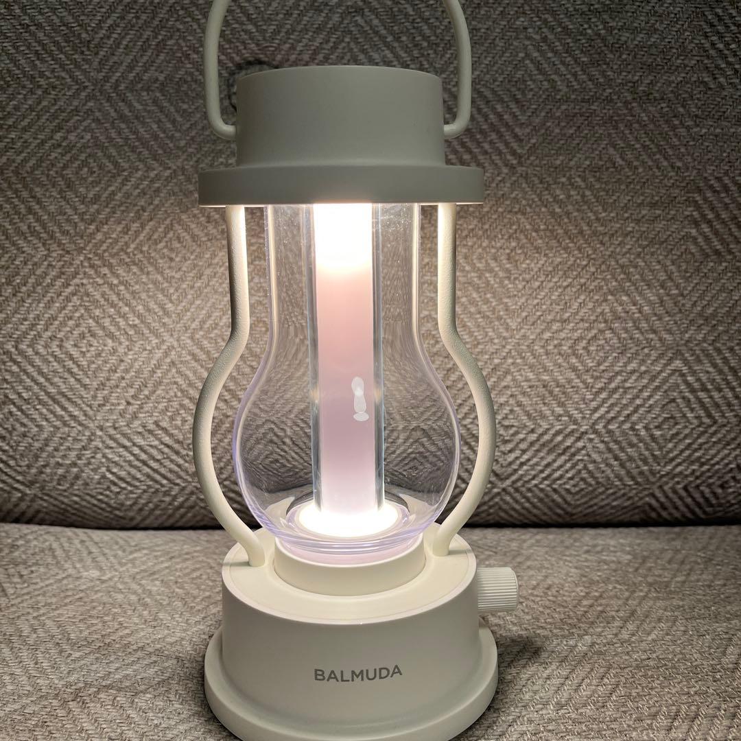 BALMUDA The Lantern 充電器・収納バッグ付き　ホワイト　訳あり