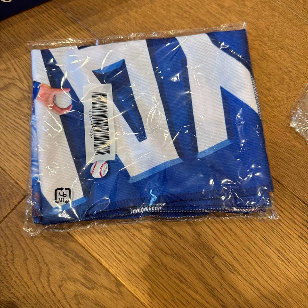 週末値下ドジャースファンクラブ限定品Dodgers大谷さんボブルヘッドなど含箱付