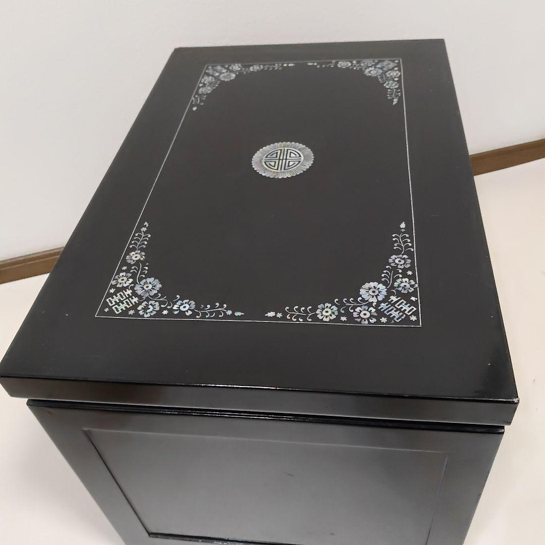 韓国　伝統工芸品　螺鈿細工　花鳥模様　収納棚　キャビネット　送料無料